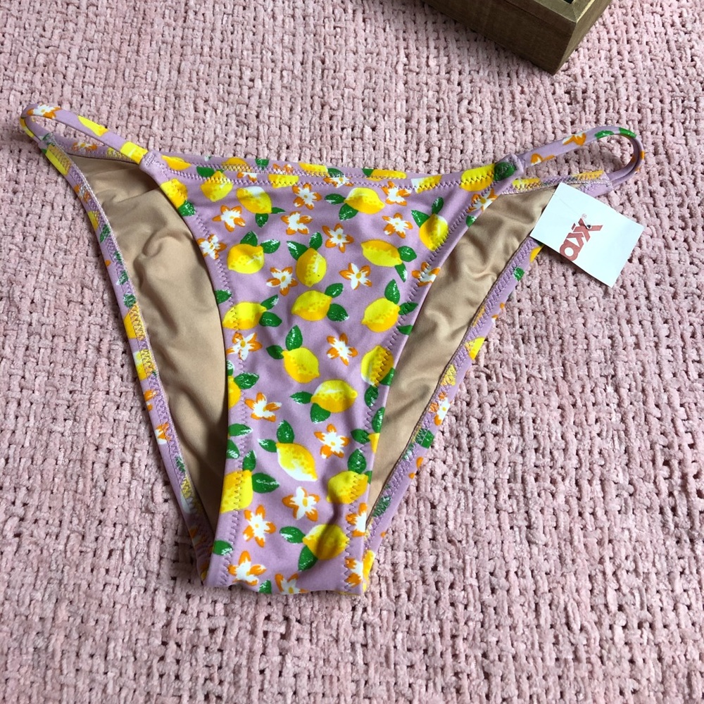 J Crew bikini bottom 🍋🍋 - Picture 1 of 4